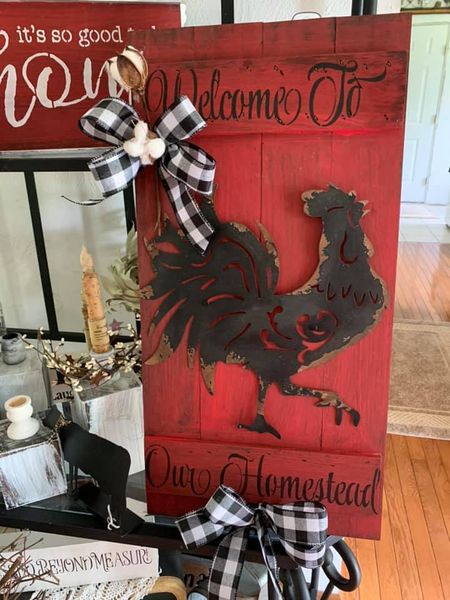 Rooster welcome to our homestead