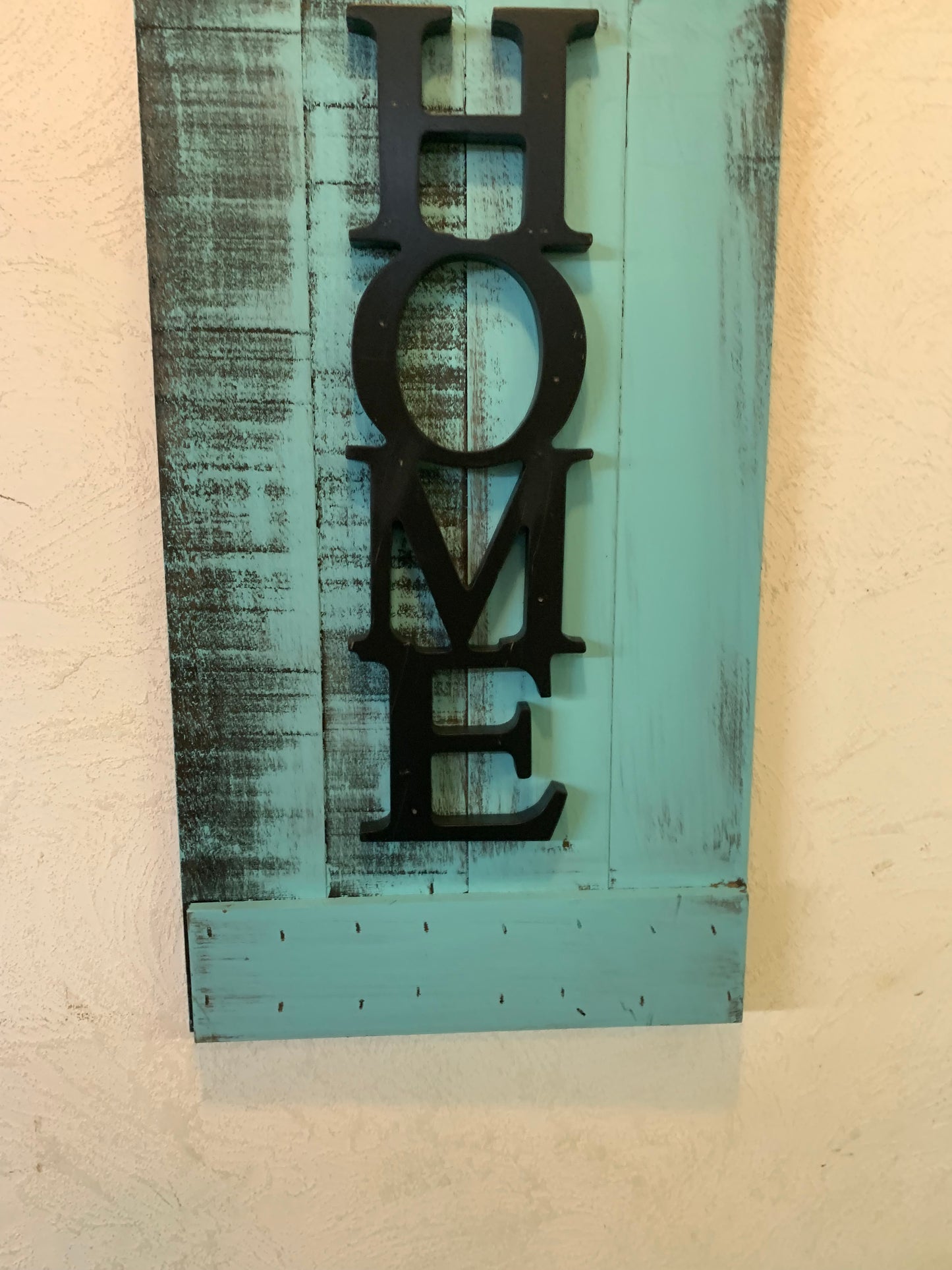 Home 3-D Vertical Sign