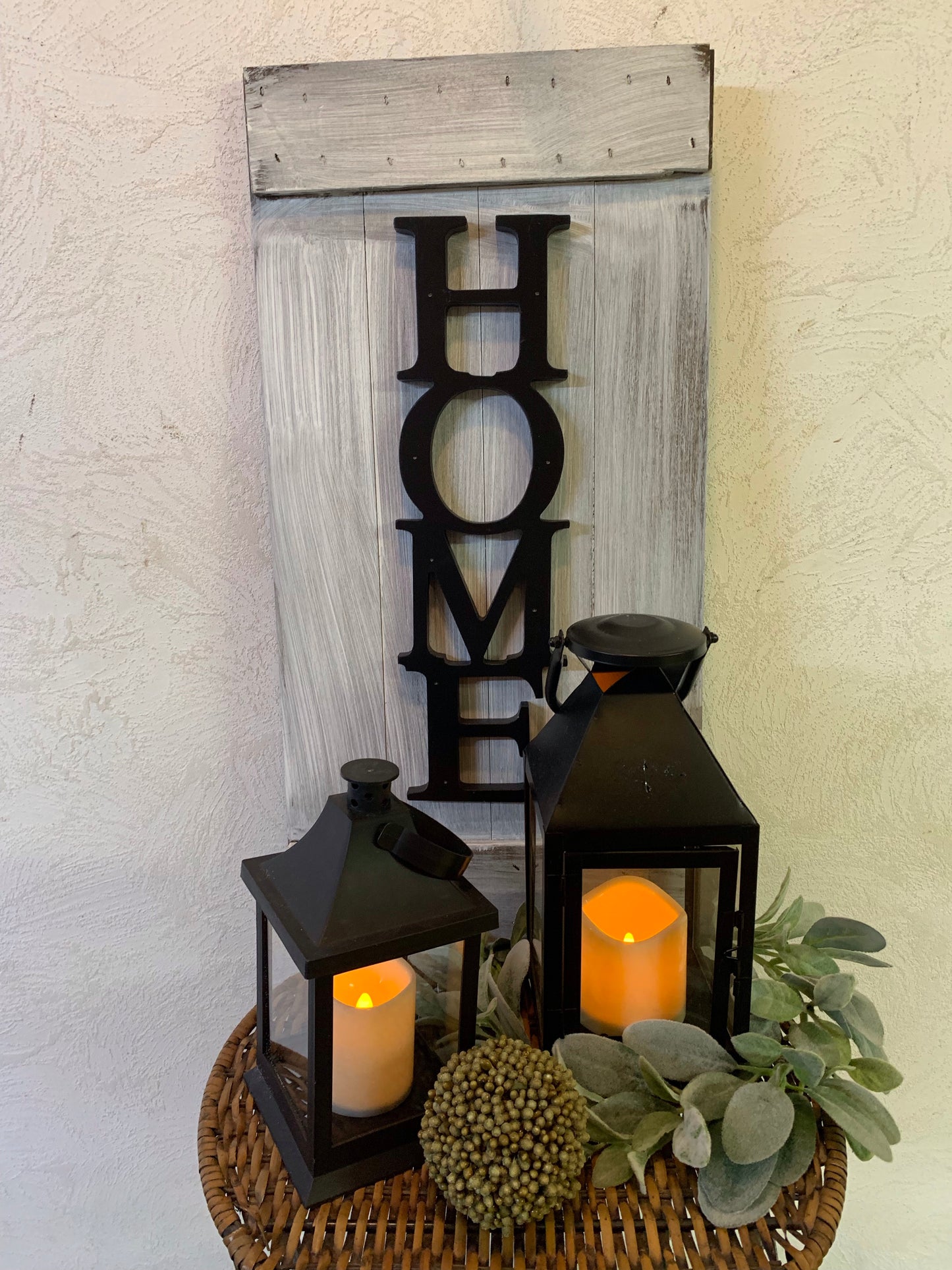 Home 3-D Vertical Sign