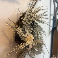 White Curly Q Sola Cotton Grapevine Wreath