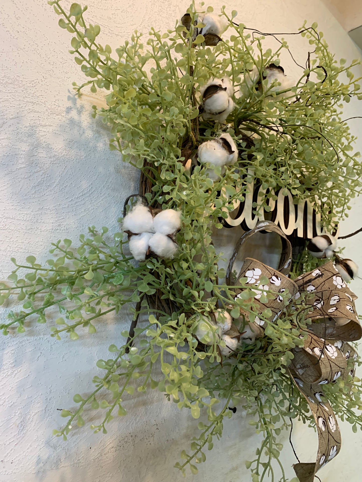 Welcome Cotton and Greenery Wreath