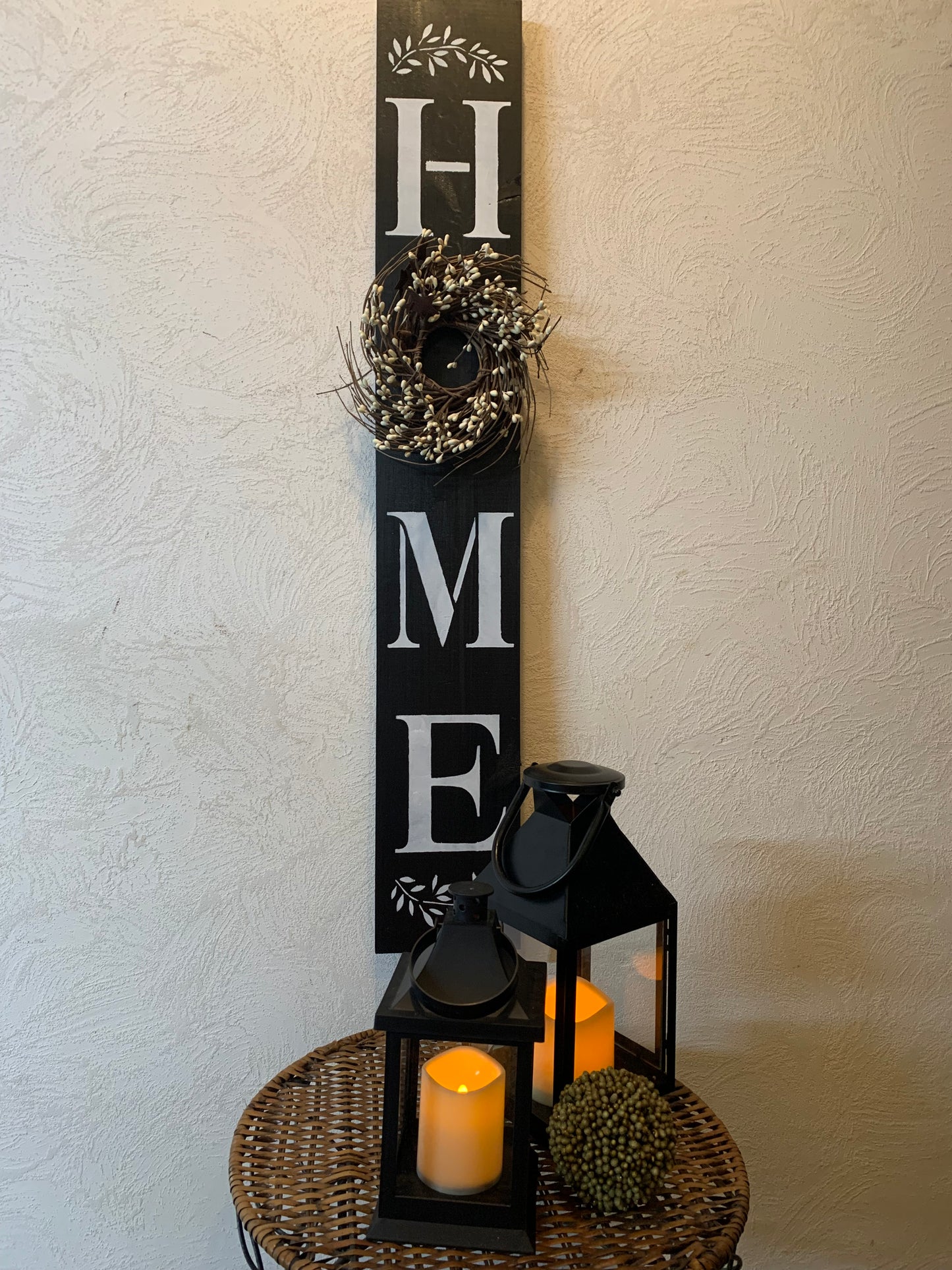 Home Sign With Small Wreath
